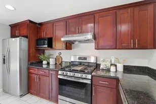1560 Chihong Dr, San Jose, CA 95131 - Photo 10