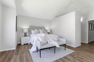 1560 Chihong Dr, San Jose, CA 95131 - Photo 16