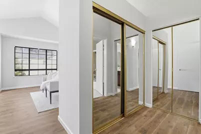 1560 Chihong Dr, San Jose, CA 95131 - Photo 18