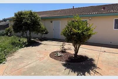 21123 Valle San Juan Dr, Salinas, CA 93907 - Photo 48