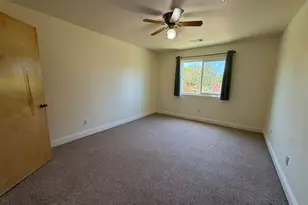 21123 Valle San Juan Dr, Salinas, CA 93907 - Photo 38