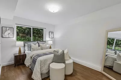 2285 Greenwich St, San Francisco, CA 94123 - Photo 24