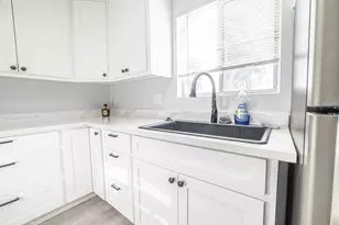 750 El Camino Paraiso, Hollister, CA 95023 - Photo 8