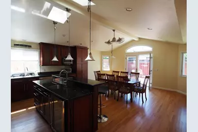 5056 Capistrano Ave, San Jose, CA 95129 - Photo 4