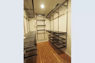 5056 Capistrano Ave, San Jose, CA 95129 - Photo 10