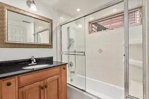 148 Kingsley Ave, Palo Alto, CA 94301 - Photo 16