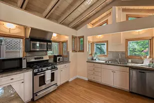 148 Kingsley Ave, Palo Alto, CA 94301 - Photo 22