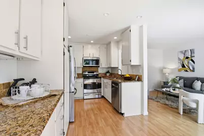 39 Saint James Ct, Daly City, CA 94015 - Photo 14