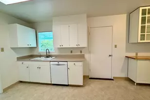 1647 Nilda Ave, Mountain View, CA 94040 - Photo 10