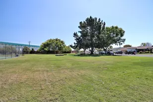 702 Fiesta Dr, San Mateo, CA 94403 - Photo 56