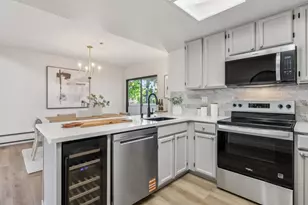 793 Elm St 23, San Carlos, CA 94070 - Photo 16