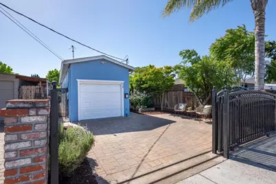 536 Stanford Ave, Redwood City, CA 94063 - Photo 2