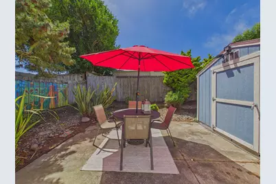 5077 Palmetto Ave, Pacifica, CA 94044 - Photo 30