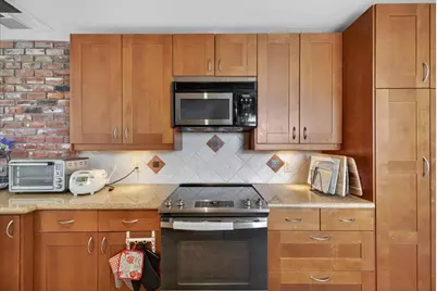 251 La Mesa Dr, Salinas, CA 93901 - Photo 8