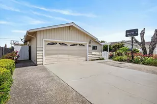 251 La Mesa Dr, Salinas, CA 93901 - Photo 2