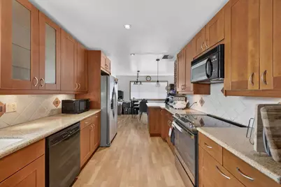 251 La Mesa Dr, Salinas, CA 93901 - Photo 6