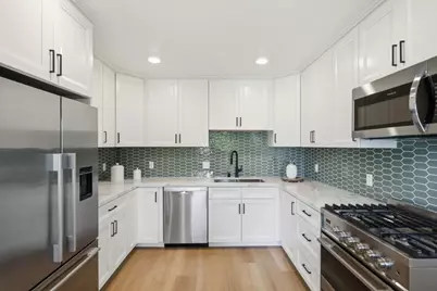 1071 Sunnyside Dr, South San Francisco, CA 94080 - Photo 6