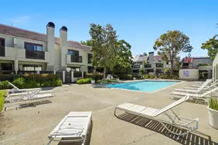 126 Shorebird Cir, Redwood City, CA 94065 - Photo 26