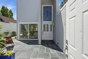 544 Castlerock Ct, Sunnyvale, CA 94087 - Photo 2