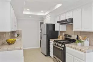 1105 Sprague Ln, Foster City, CA 94404 - Photo 16