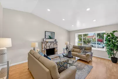 32726 Bass Lake St, Fremont, CA 94555 - Photo 8