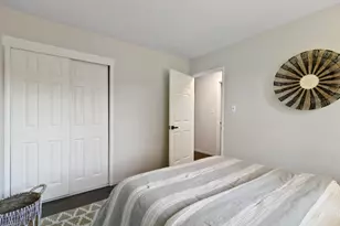 1605 Roberta Dr, San Mateo, CA 94403 - Photo 18