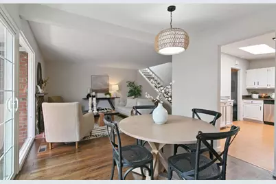 1605 Roberta Dr, San Mateo, CA 94403 - Photo 10