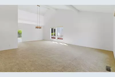 1392 Bel Aire Rd, San Mateo, CA 94402 - Photo 4