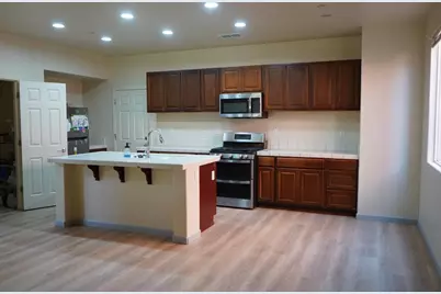 237 Tuscany Ave, Greenfield, CA 93927 - Photo 4