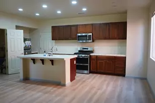 237 Tuscany Ave, Greenfield, CA 93927 - Photo 4