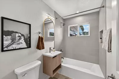 2130 Roenoke Way, San Jose, CA 95128 - Photo 14