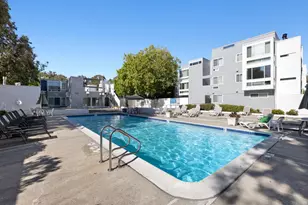 1083 Shell Blvd 4, Foster City, CA 94404 - Photo 32