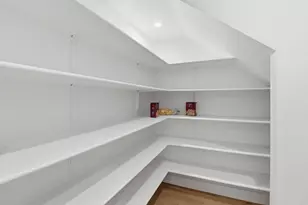 1107 Juana Ct, Palo Alto, CA 94303 - Photo 18