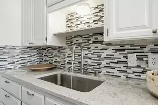 1301 Highland Dr, Hollister, CA 95023 - Photo 14