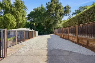 365 Pennsylvania Ave, Los Gatos, CA 95030 - Photo 70