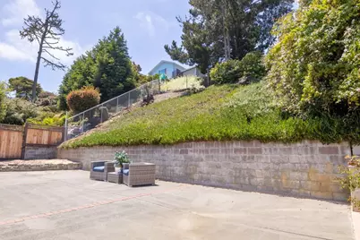 1727 Sweetwood Dr, Daly City, CA 94015 - Photo 26