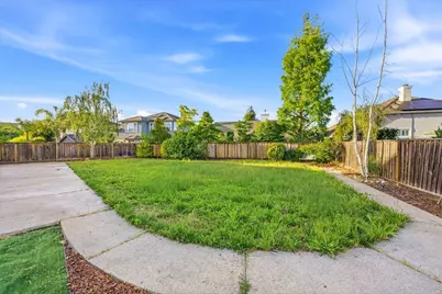 2517 California Ct, Union City, CA 94587 - Photo 32