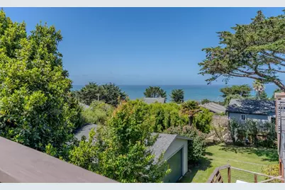346 12th St, Montara, CA 94037 - Photo 32