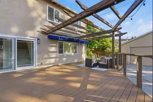 385 Carmelita Dr, Mountain View, CA 94040 - Photo 38