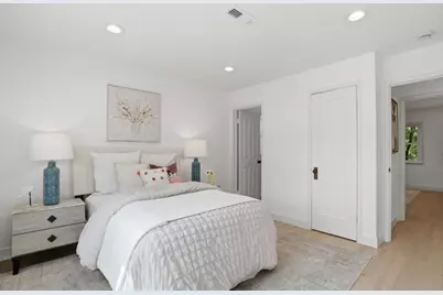 385 Carmelita Dr, Mountain View, CA 94040 - Photo 24