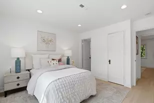 385 Carmelita Dr, Mountain View, CA 94040 - Photo 24