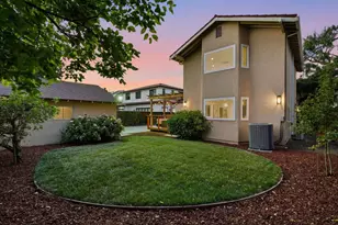 385 Carmelita Dr, Mountain View, CA 94040 - Photo 40