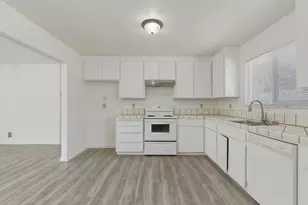 802 Marentis Circle, San Juan Bautista, CA 95045 - Photo 16