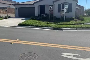2001 Wildflower Dr, Hollister, CA 95023 - Photo 1