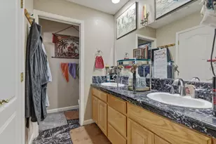 38780 Dinosaur Point Rd, Hollister, CA 95023 - Photo 10