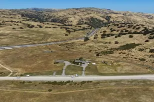 38780 Dinosaur Point Rd, Hollister, CA 95023 - Photo 28