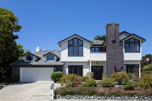11 Fairway Pl, Half Moon Bay, CA 94019 - Photo 2