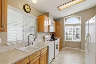 1220 Tasman 407, Sunnyvale, CA 94089 - Photo 12