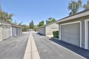 5924 Bridgeport Lake Way, San Jose, CA 95123 - Photo 18