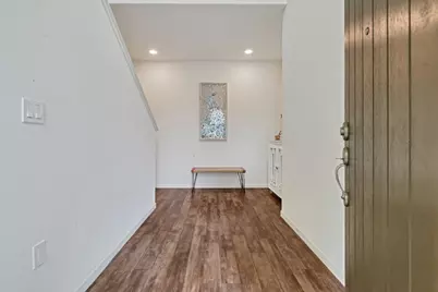 223 William Manly St 1, San Jose, CA 95136 - Photo 6